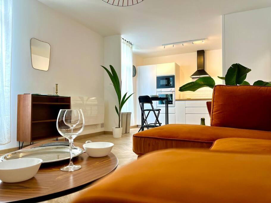 Chez Louis - Le Remois Du Centre Apartment Reims Luaran gambar
